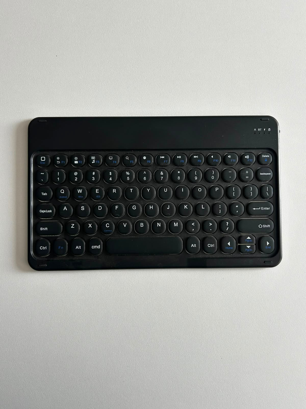 Teclado inalámbrico - bluetooth